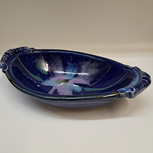Click to view detail for #251267 Biscuit Bowl Oval 10.5 x 3 $15
